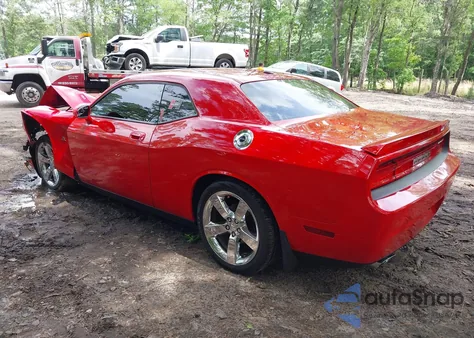 2010 Dodge Challenger R/T z USA, uszkodzony, nr VIN 2B3CJ5DT0AH160633